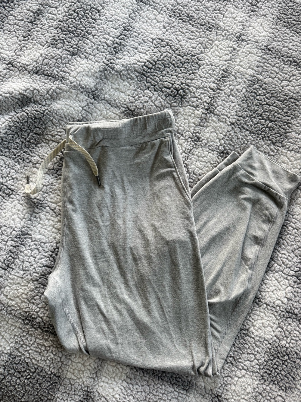 Vuori Performance Joggers